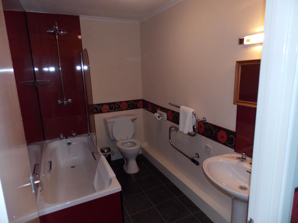 Cross Keys Hotel Canonbie Esterno foto