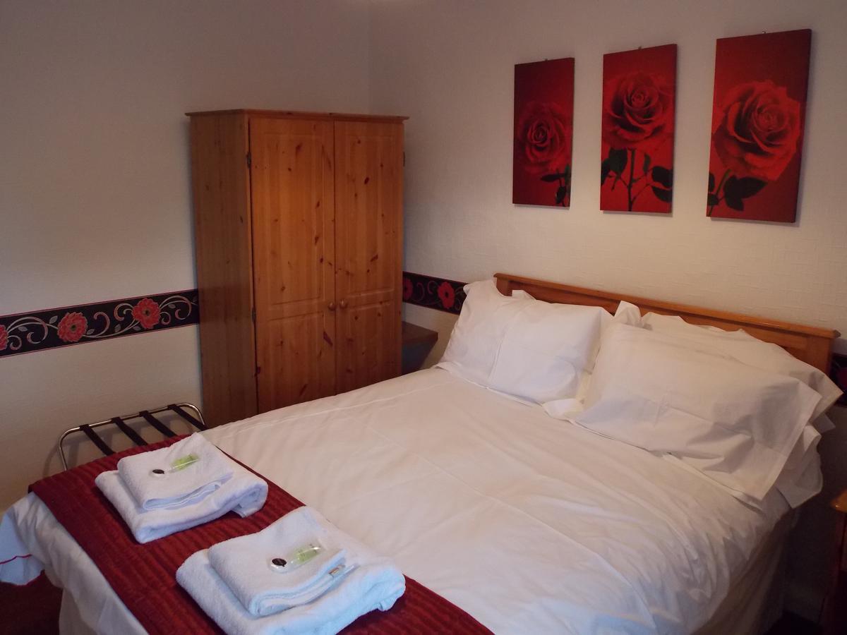 Cross Keys Hotel Canonbie Esterno foto